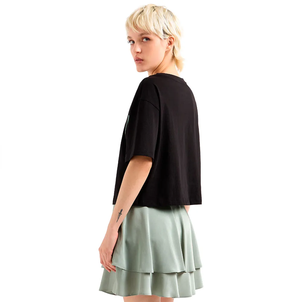 141688571_2.webp