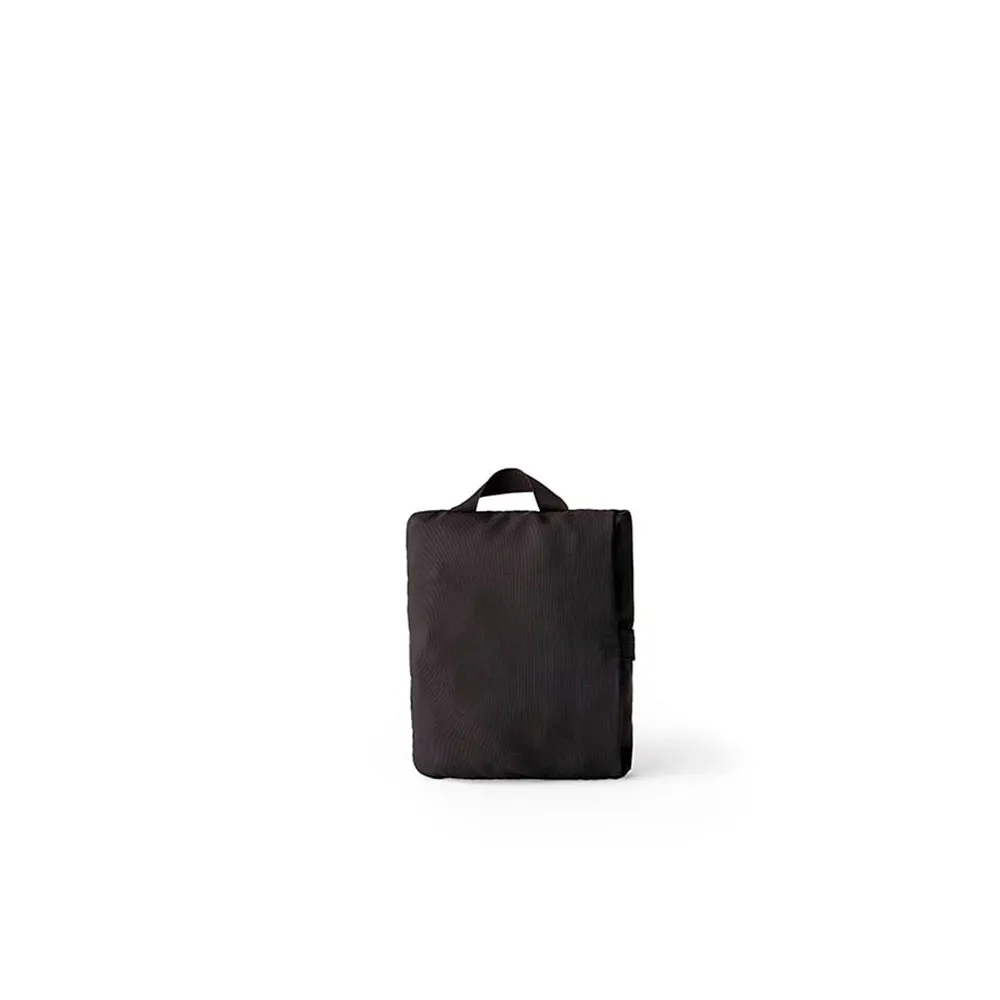 141695020_2.webp