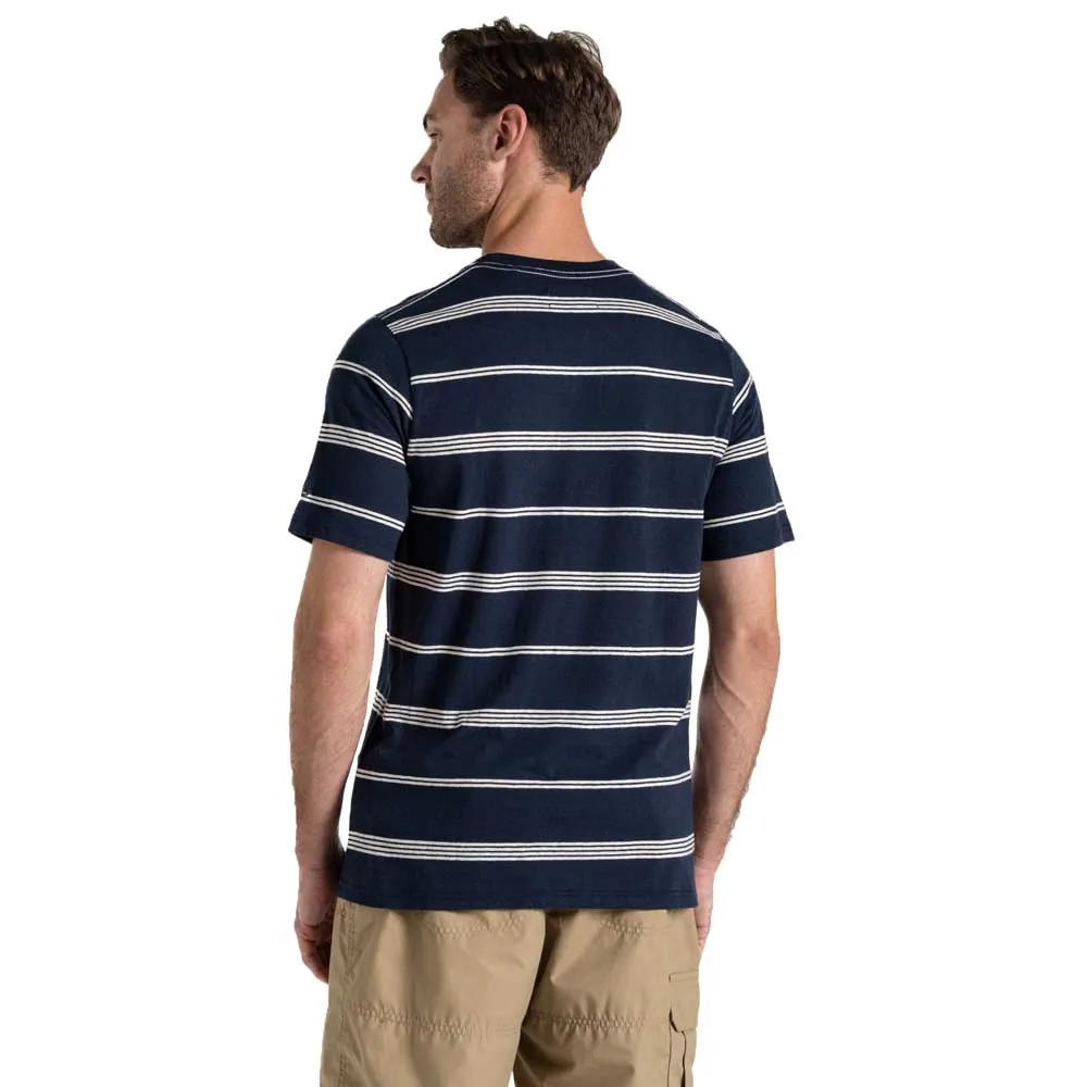 141717718_2.webp