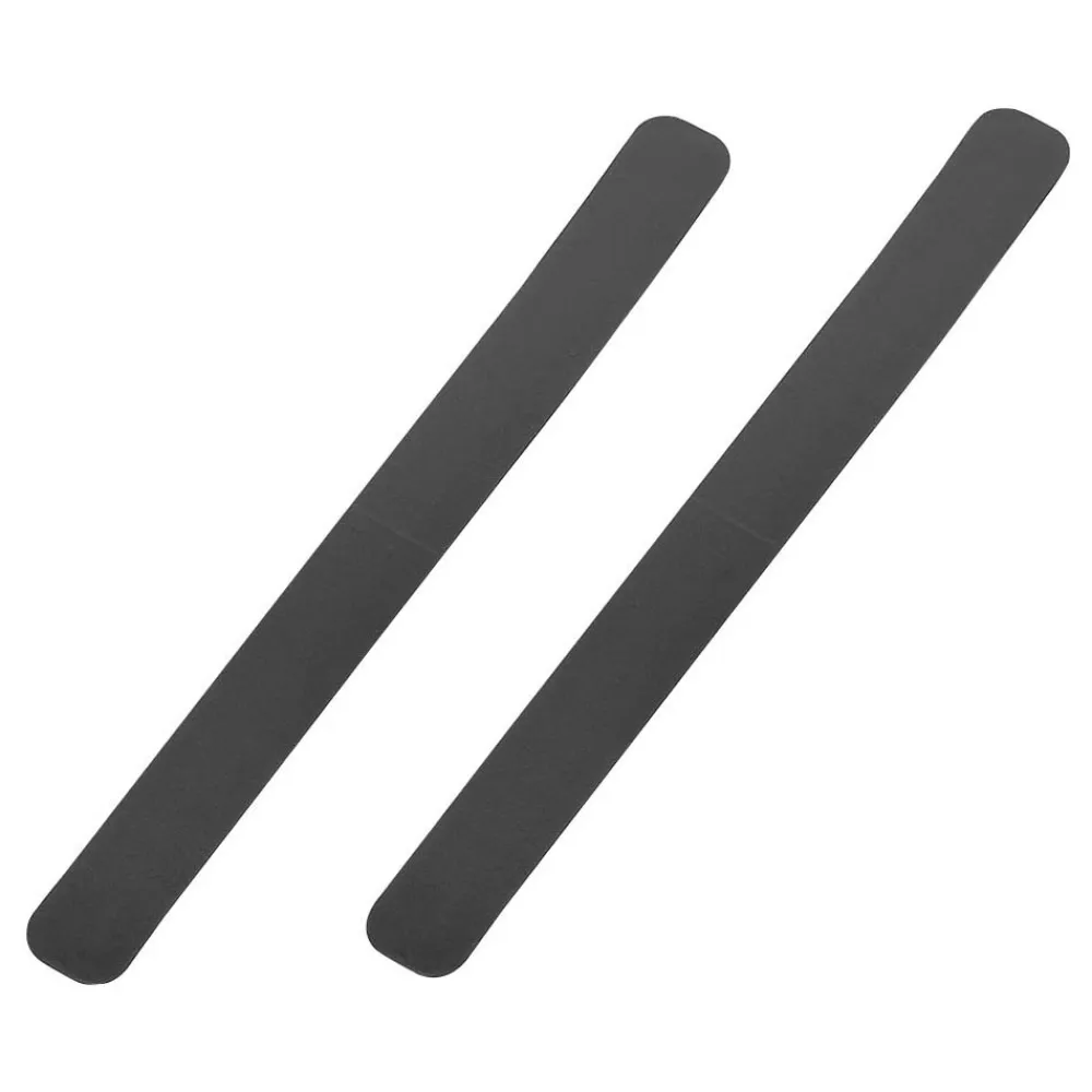 141730883_3.webp