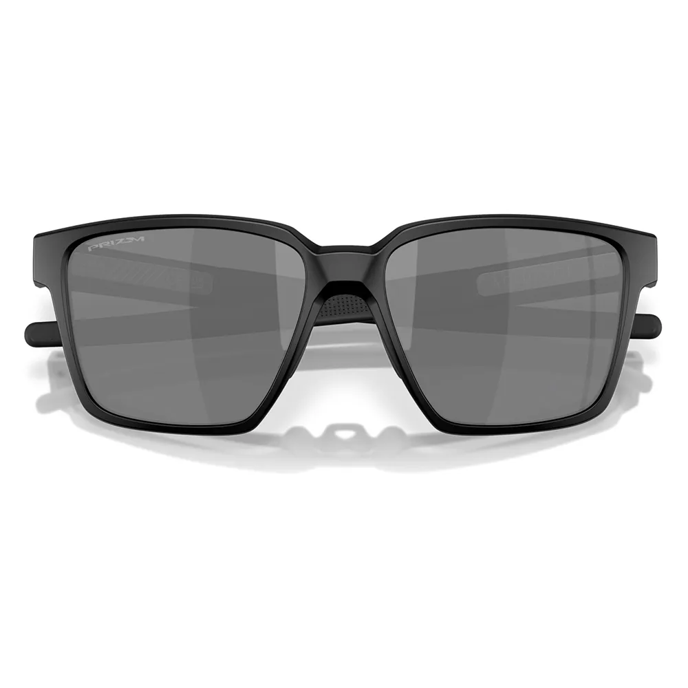 141742602_8.webp