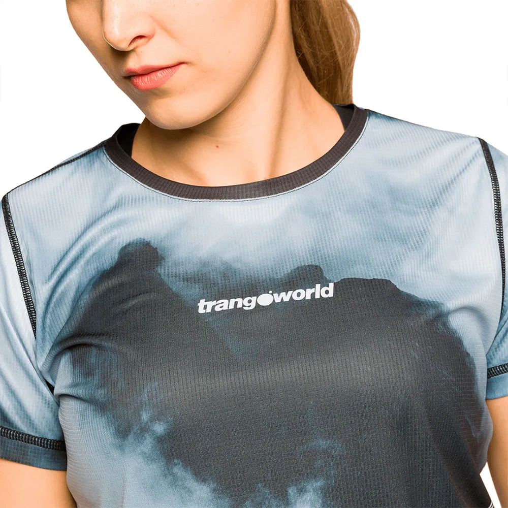 141759440_3.webp
