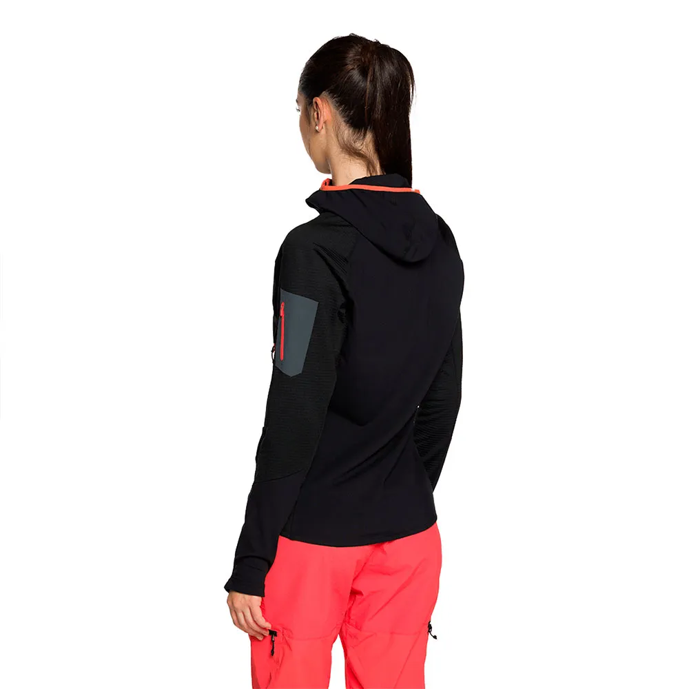 141759547_2.webp
