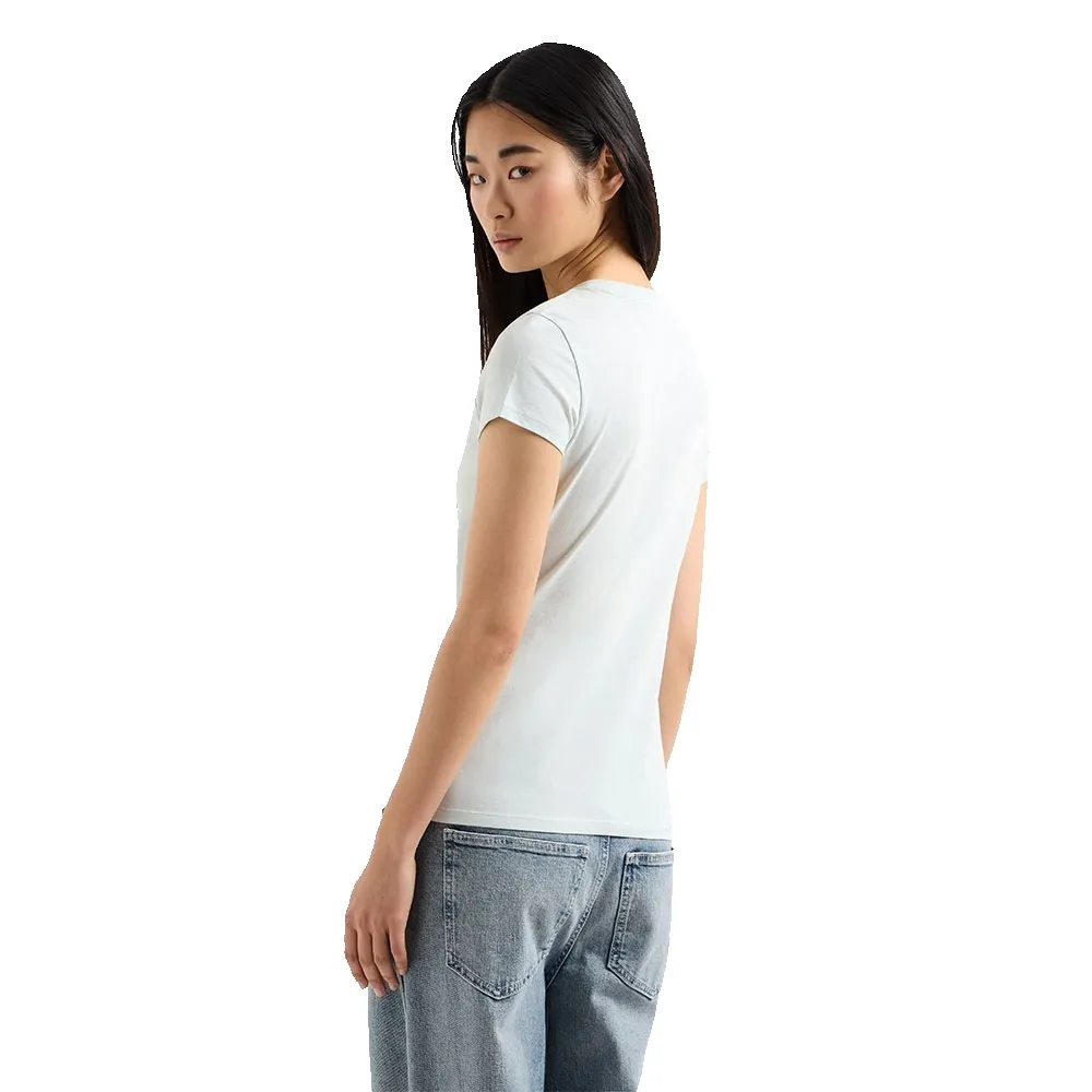 141763017_2.webp