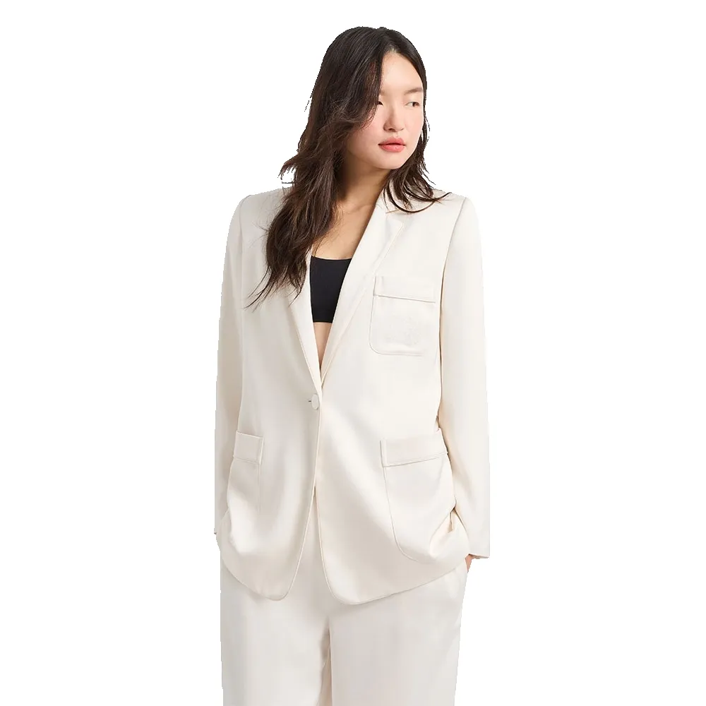 141765060.webp