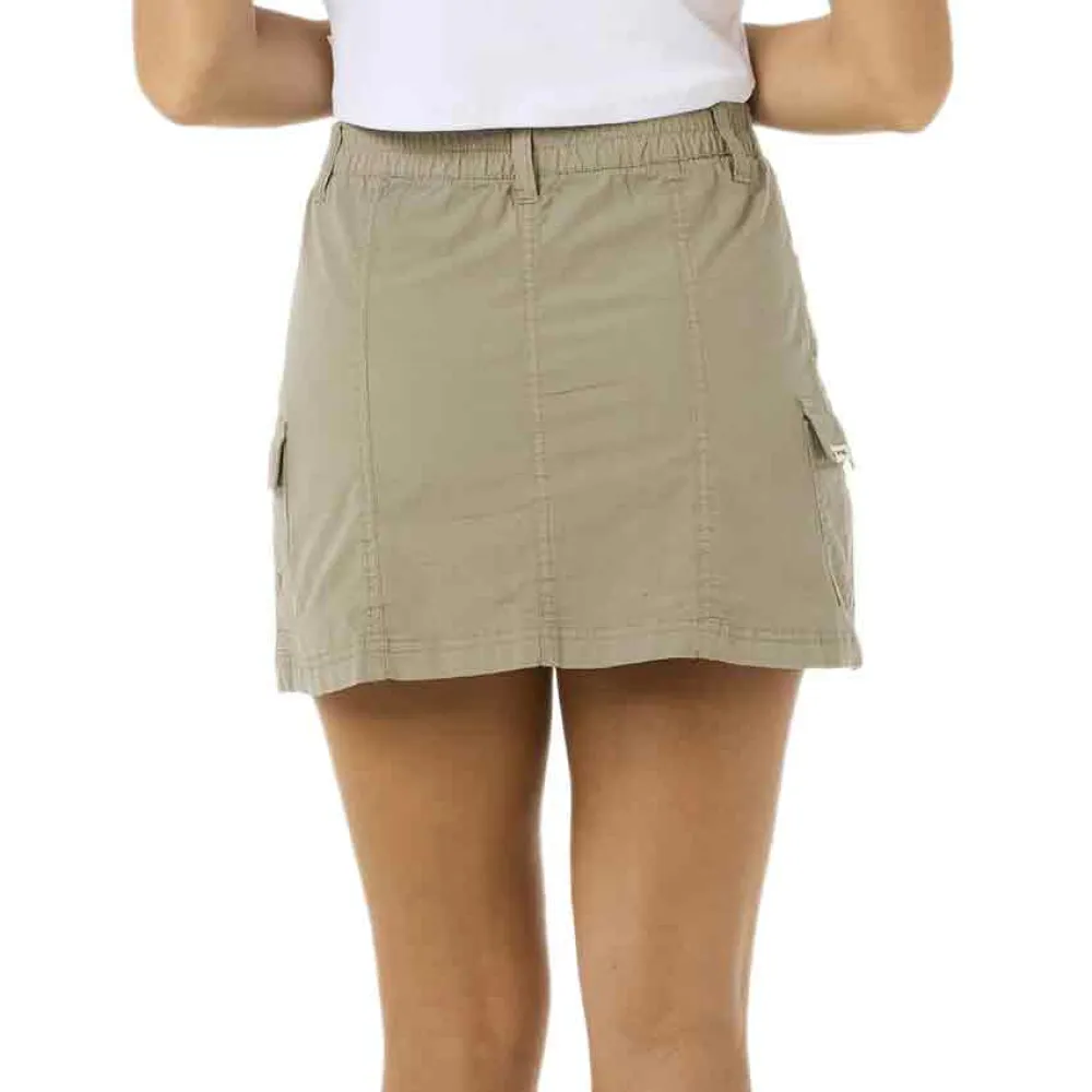 141823733_2.webp