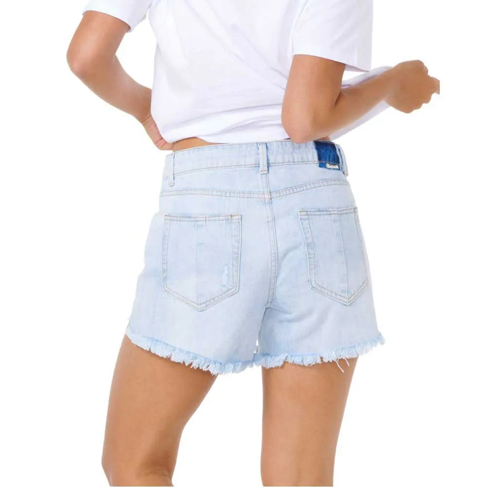 141824477_2.webp