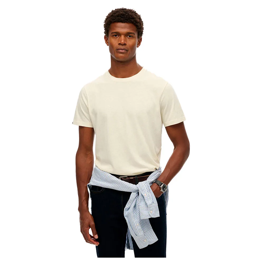 141844967.webp