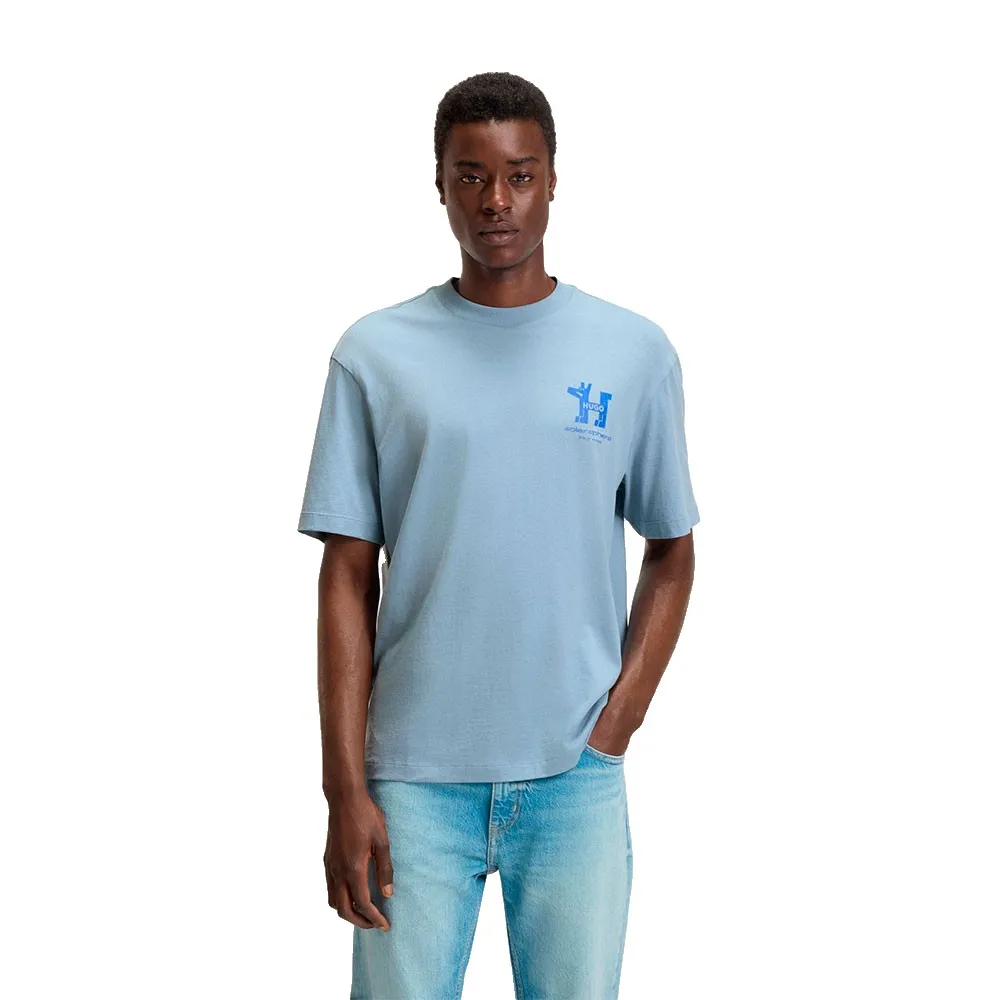 141904894.webp