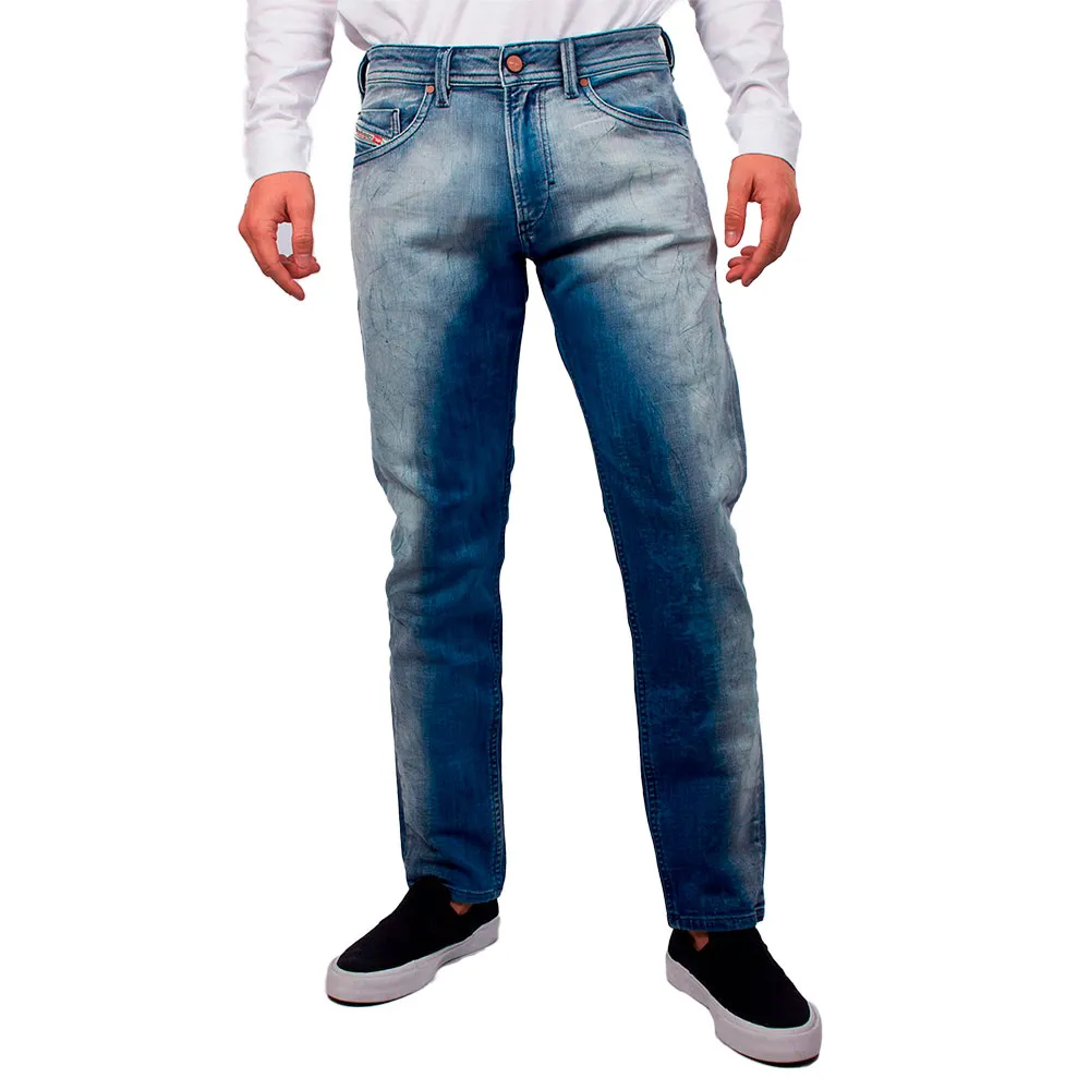 141949630.webp