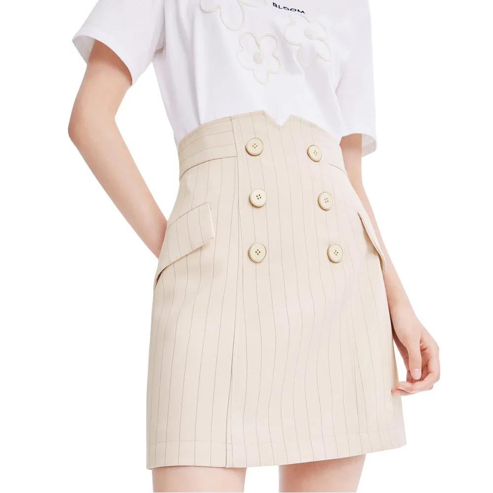 142064713.webp