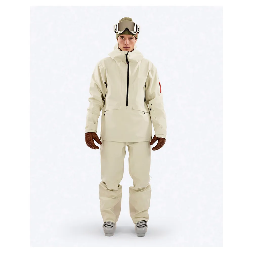The Mountain Studio 3l Rugged Ripstop Shell Jacka