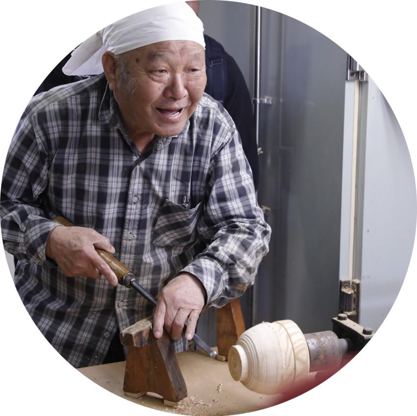 Masayoshi Shimizu
Tachiyo Kajiwara
Naganobu Komamoto