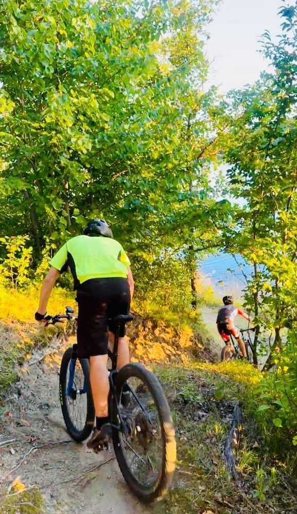 Trail status picture