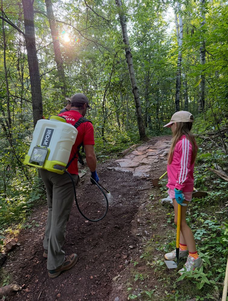Trail status picture