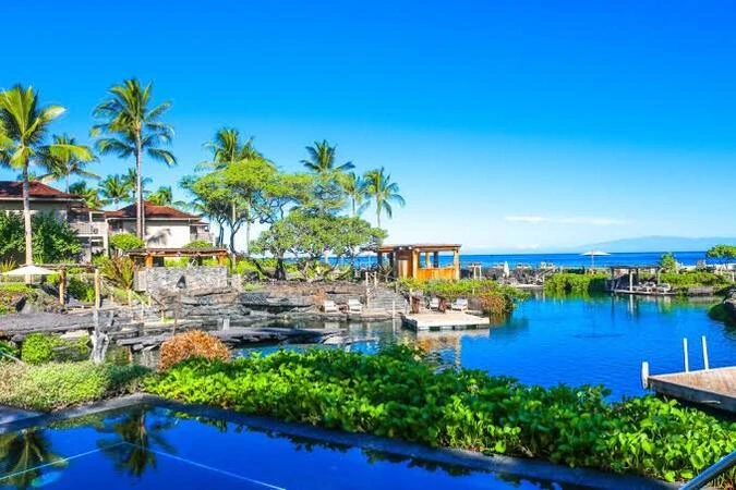 Picture of a beautiful beach at a Caribbean Island
