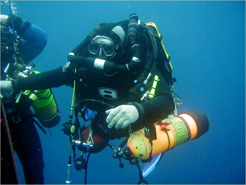 Women Diving in Australia