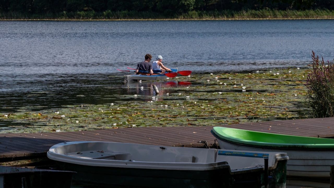 The Best Rivers and Lakes for Canoeing and Kayaking Adventures in the U.S. The Best Rivers and Lakes for Canoeing and Kayaking Adventures in the U.S.