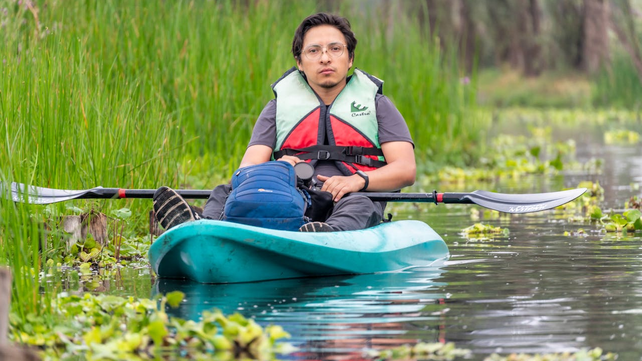 How to Choose the Right Canoe: What to Look for Before Your First Paddle How to Choose the Right Canoe: What to Look for Before Your First Paddle