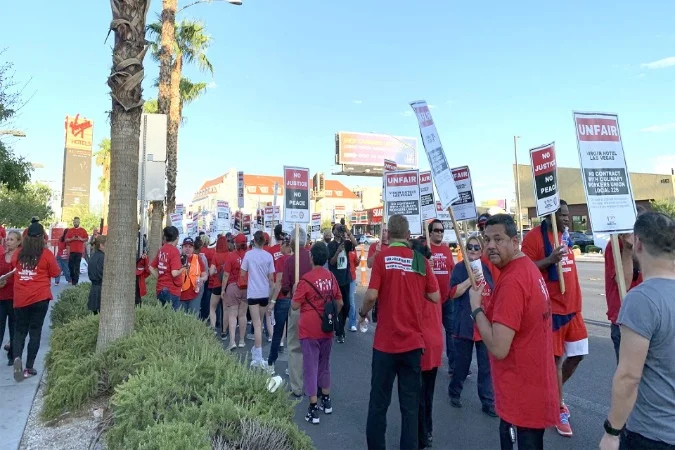Las Vegas Hotel Workers End Strike, Reopening Doors to Guests