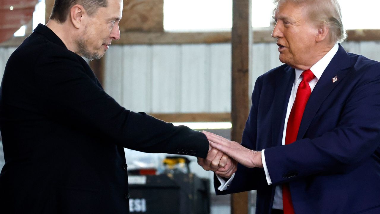 Trump Backs Elon Musk in H-1B Visa Debate Trump Backs Elon Musk in H-1B Visa Debate
