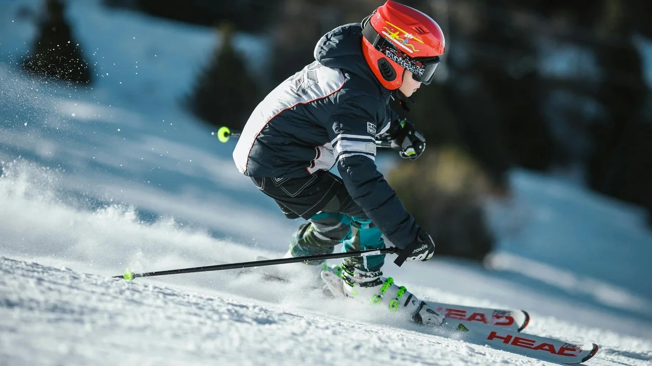 Skiing in auli