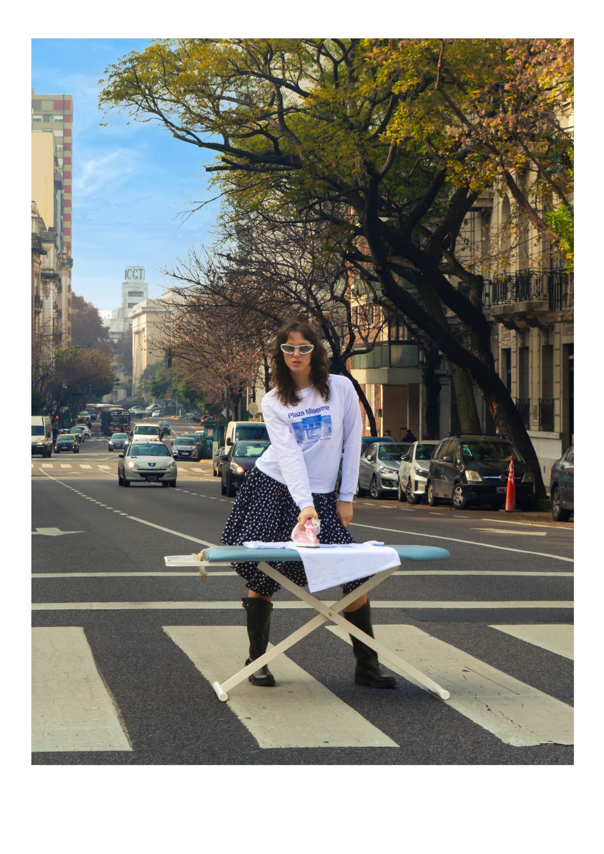 Editorial "El plumero" barrio Once — page 24