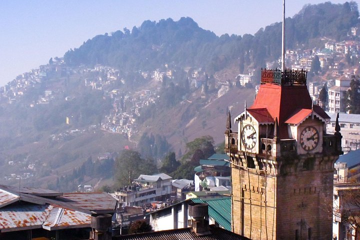 Heritage & Cultural Walk of Darjeeling (2 Hours Guided Walking Tour)