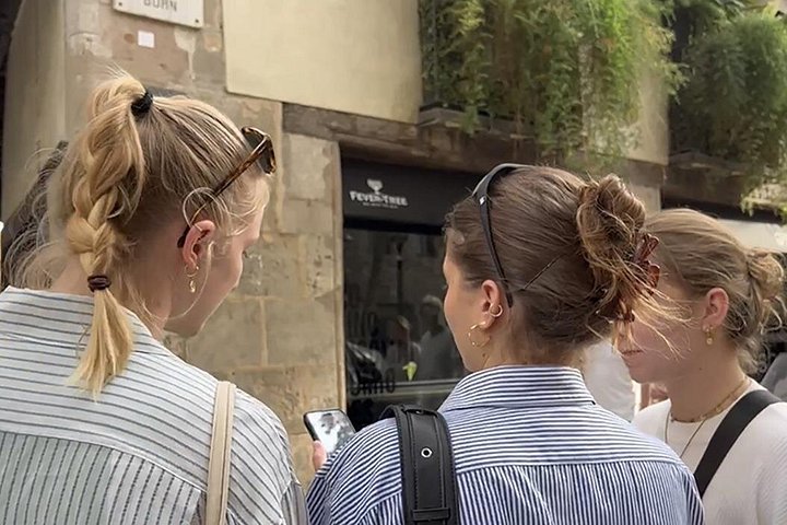 Colombo Self Guided Sherlock Holmes Murder Mystery Game