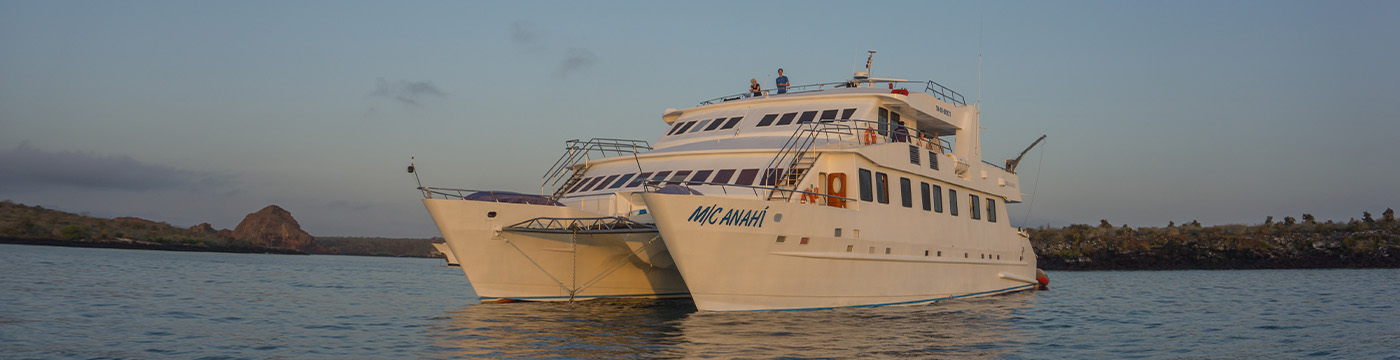 Itinerary B - Anahi Catamaran | Anahi | Galapagos Tours