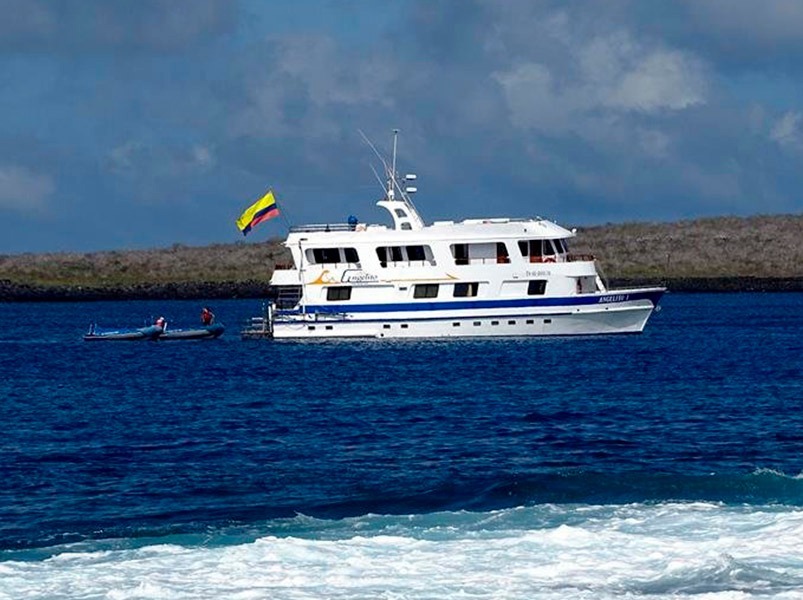 Itinerary A - Angelito Yacht | Angelito | Galapagos Tours