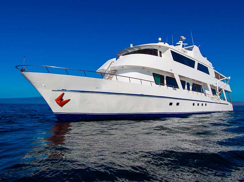 Itinerary A Naturalist Cruise - Blue Spirit Yacht | Blue Spirit | Galapagos Tours