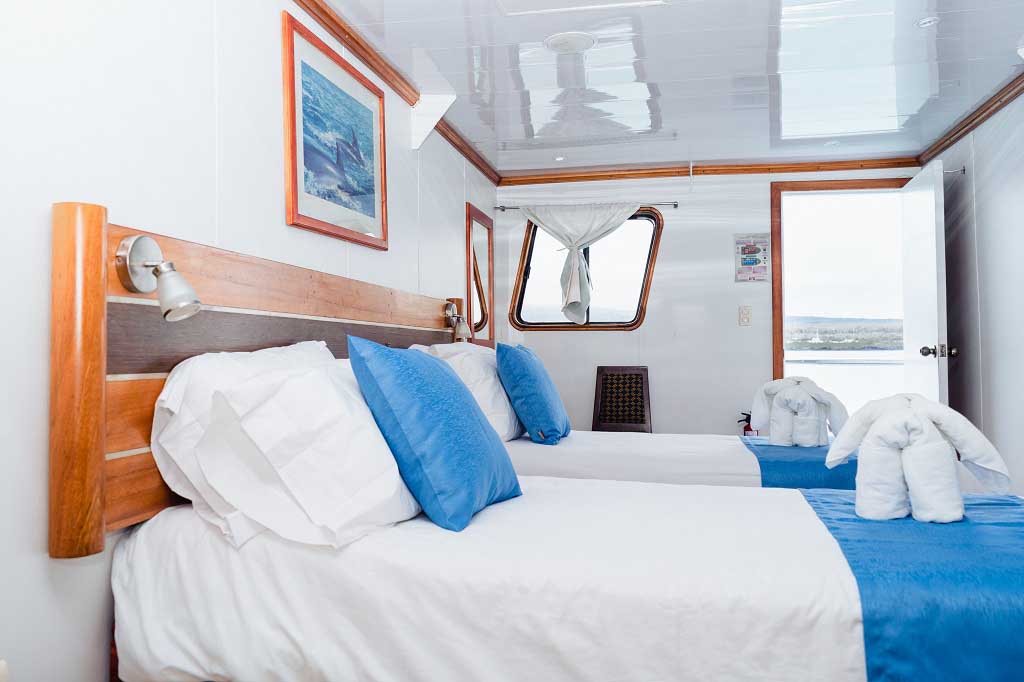 Bedroom | Carina Yacht