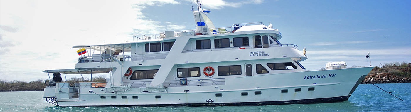 Tourist Superior Galapagos Southern Islands Cruise - Estrella de Mar Yacht | Estrella de Mar | Galapagos Tours