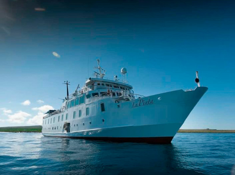 High-End cruise Exploring Genovesa and Central Islands  - La Pinta Yacht | La Pinta | Galapagos Tours