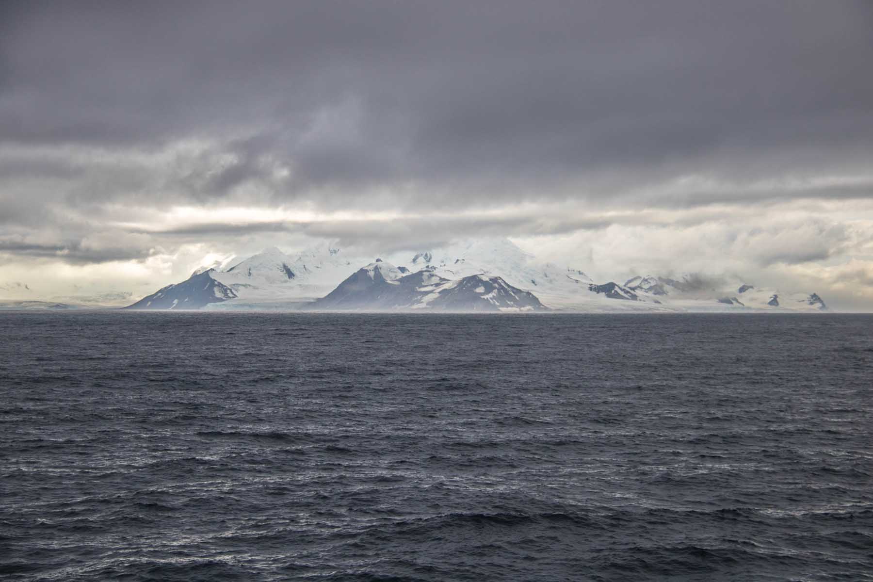 Epic Antarctica: Crossing the Circle via Falklands and South Georgia