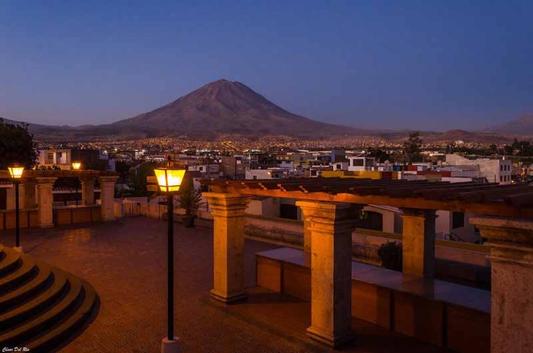 Eat at Mirador Misti (Amazing View) | Peru