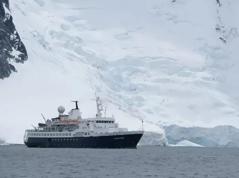Antarctic Express: Fly the Drake | Ocean Adventurer | Antarctica Tours