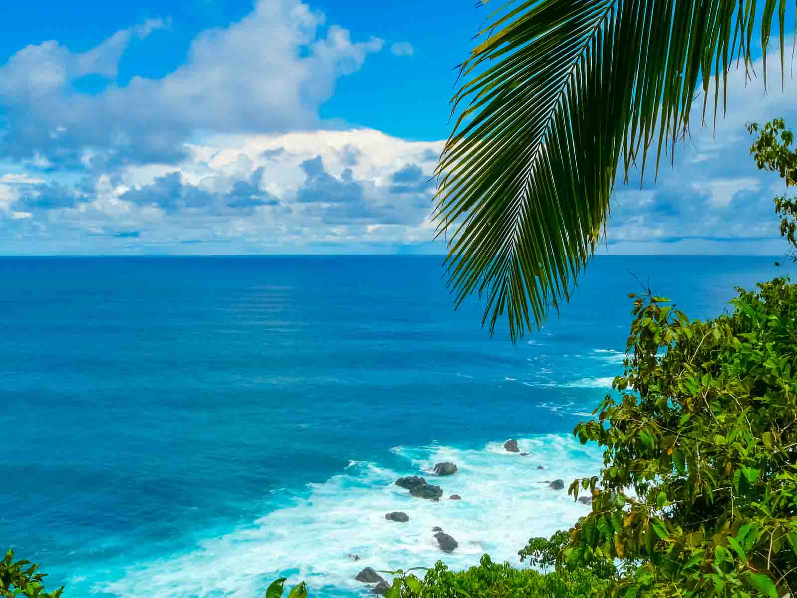Costa Rica Unveiled: Bespoke Yachting Adventure & Unrivaled Luxury