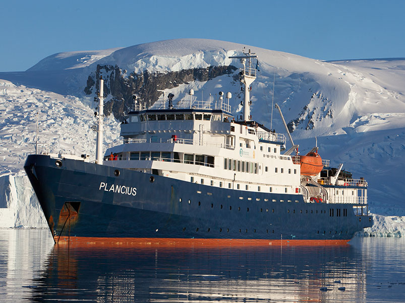 Antarctica - Discovery and learning voyage | Plancius | Antarctica Tours