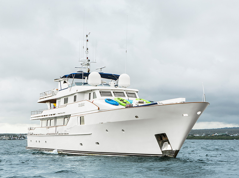 Itinerary A - Stella Maris Yacht | Stella Maris | Galapagos Tours