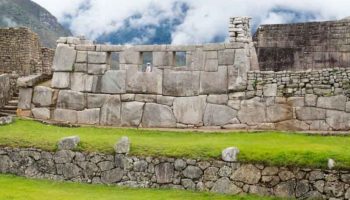 Temple of the Ten Windows | Peru