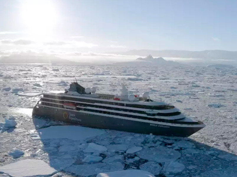 Antarctic Express: Crossing the Circle | World Explorer | Antarctica Tours