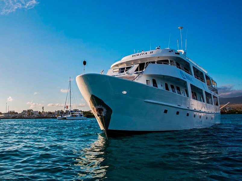 Cruise the Southern waters of the Galapagos | Yolita Yacht - ll - Itinerary B - Yolita II Yacht | Yolita II | Galapagos Tours