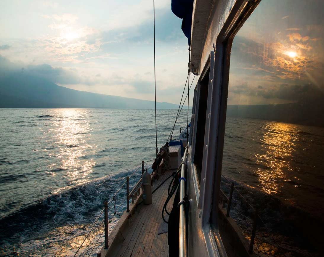 Balcony | Beagle Sailboat