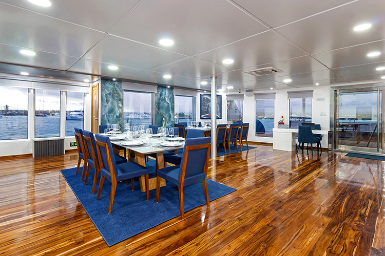 Dining area | Cormorant II