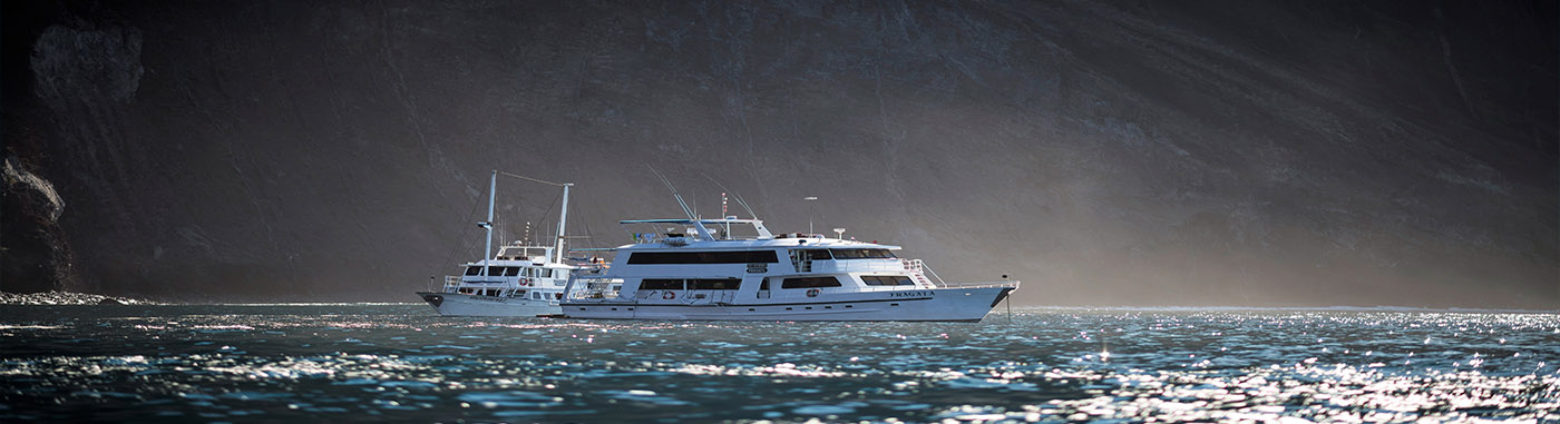 Itinerary B - Fragata Yacht | Fragata | Galapagos Tours