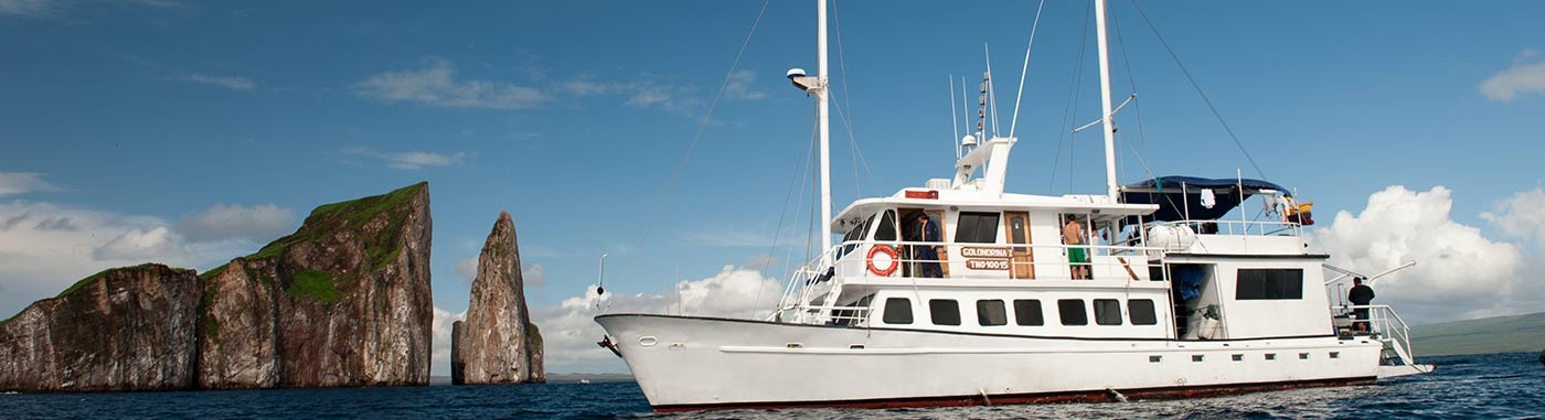 Itinerary A - Golondrina Yacht | Golondrina | Galapagos Tours