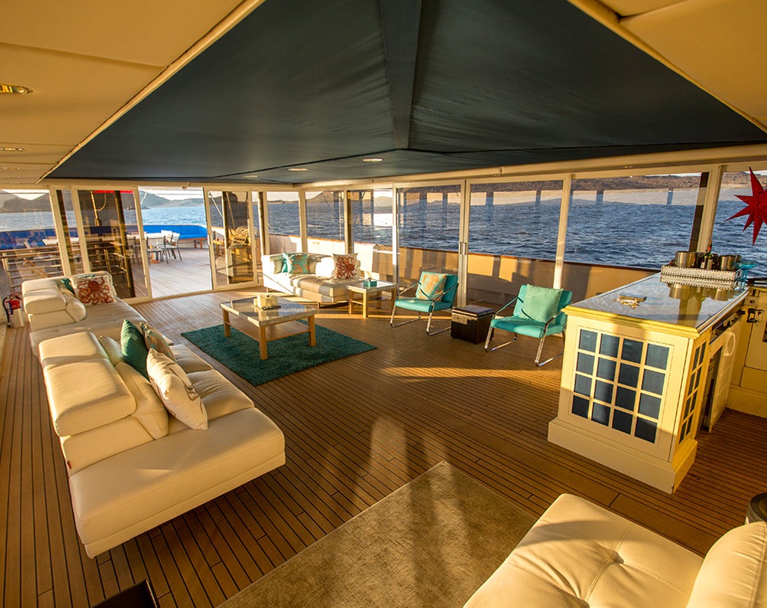 Living area | Passion Yacht