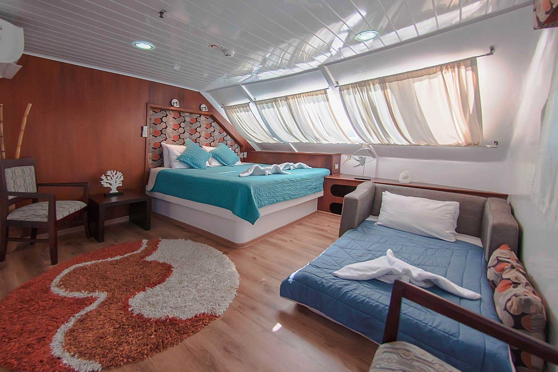 Suite | Anahi Catamaran